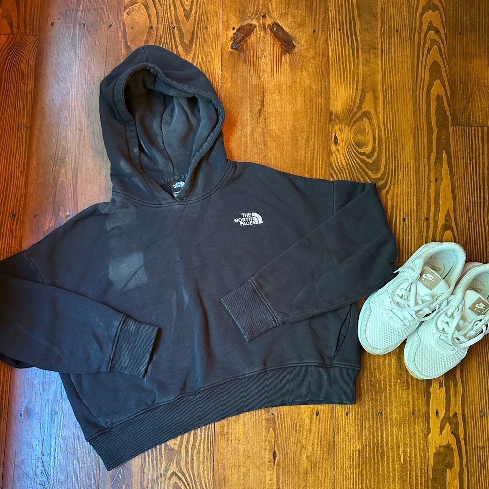 The North Face Women’s Cropped Black Hoodie